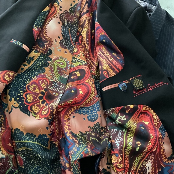 Robert Graham, gorgeous, black designer Jacket - Picture 7 of 10